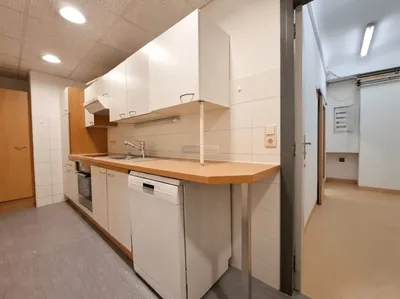5-Zimmer-Gewerbeimmobilie mieten in Wien – 350 m², € 4.437 – Bild 4 von 9