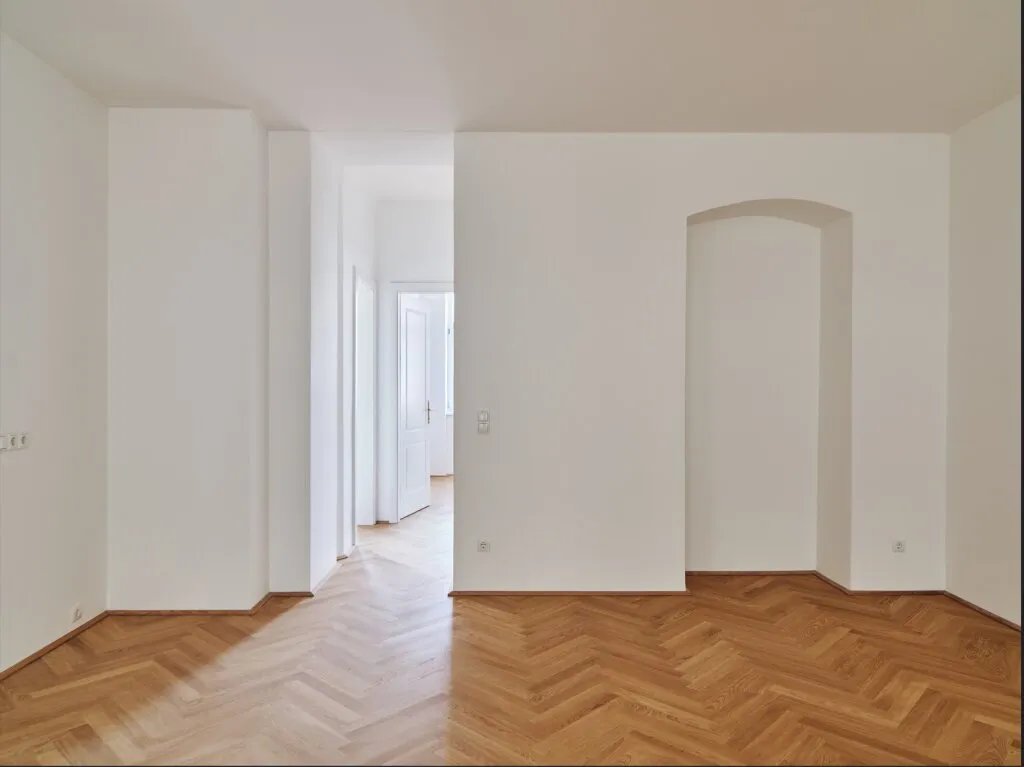 Seltenheit! 3Zi Altbauwohnung mit 2 Balkonen im Erstbezug - Hoher Standard! - Ansicht 3