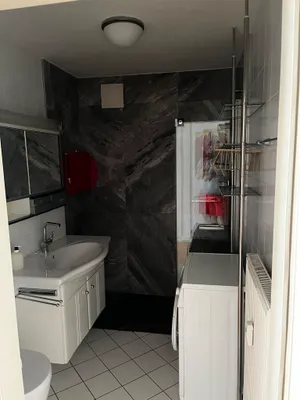 2-Zimmer-Wohnung mieten in Salzburg Stadt – 53 m², € 1.200 – Bild 9 von 10