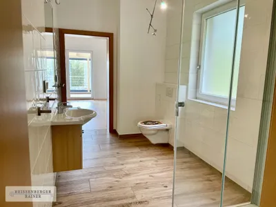 4-Zimmer-Haus mieten in Graz-Umgebung – 196,15 m², € 4.125 – Bild 18 von 34
