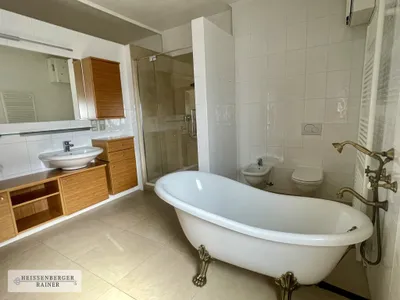 4-Zimmer-Haus mieten in Graz-Umgebung – 196,15 m², € 4.125 – Bild 14 von 34