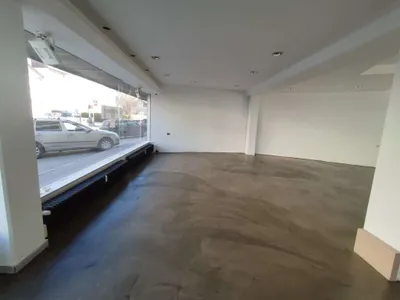 Gewerbeimmobilie mieten in Lienz – 170 m²