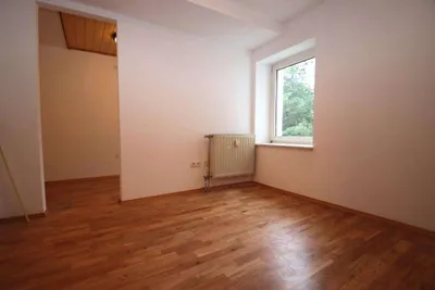 1-Zimmer-Wohnung mieten in Leoben – 19 m², € 270 – Bild 2 von 5