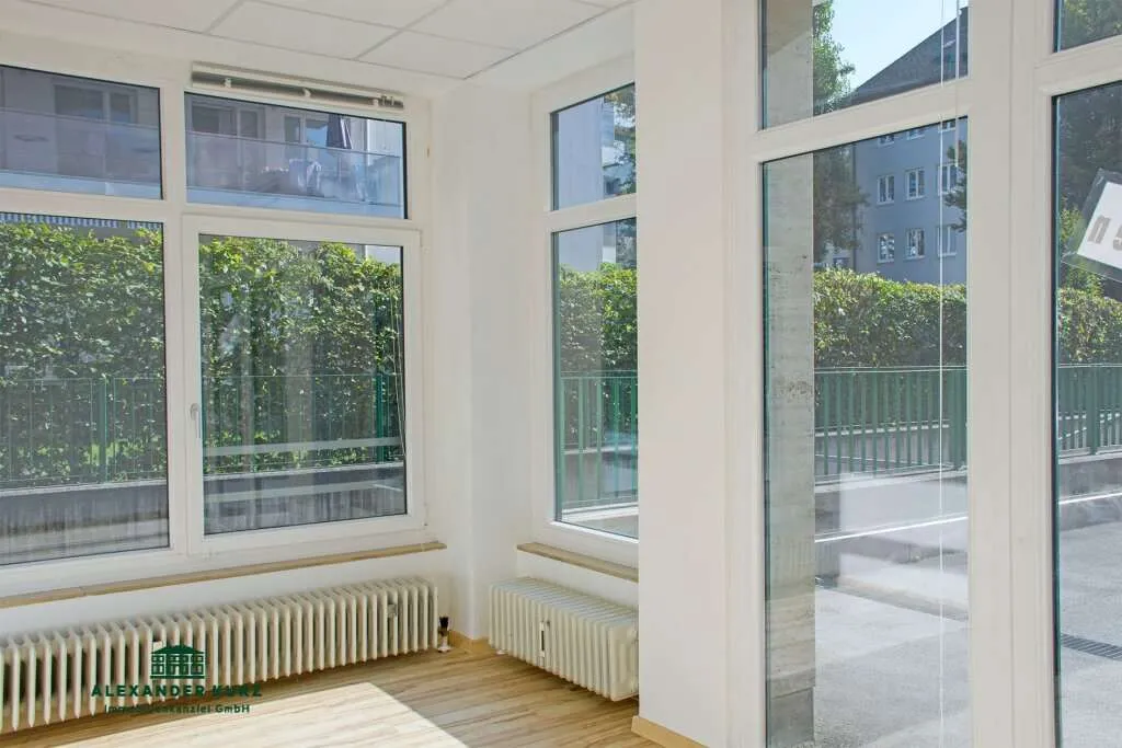 BARRIEREFREI - Großzügige helle Bürofläche/Atelier in zentraler Salzburger Stadtlage und Pkw-Tiefgaragenstellplätze - View 2