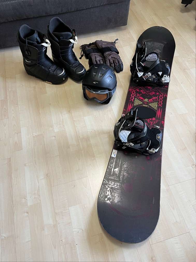 SnowboardSetBurtoninkl.Schuhe,Helm,BrilleundHandschuhe