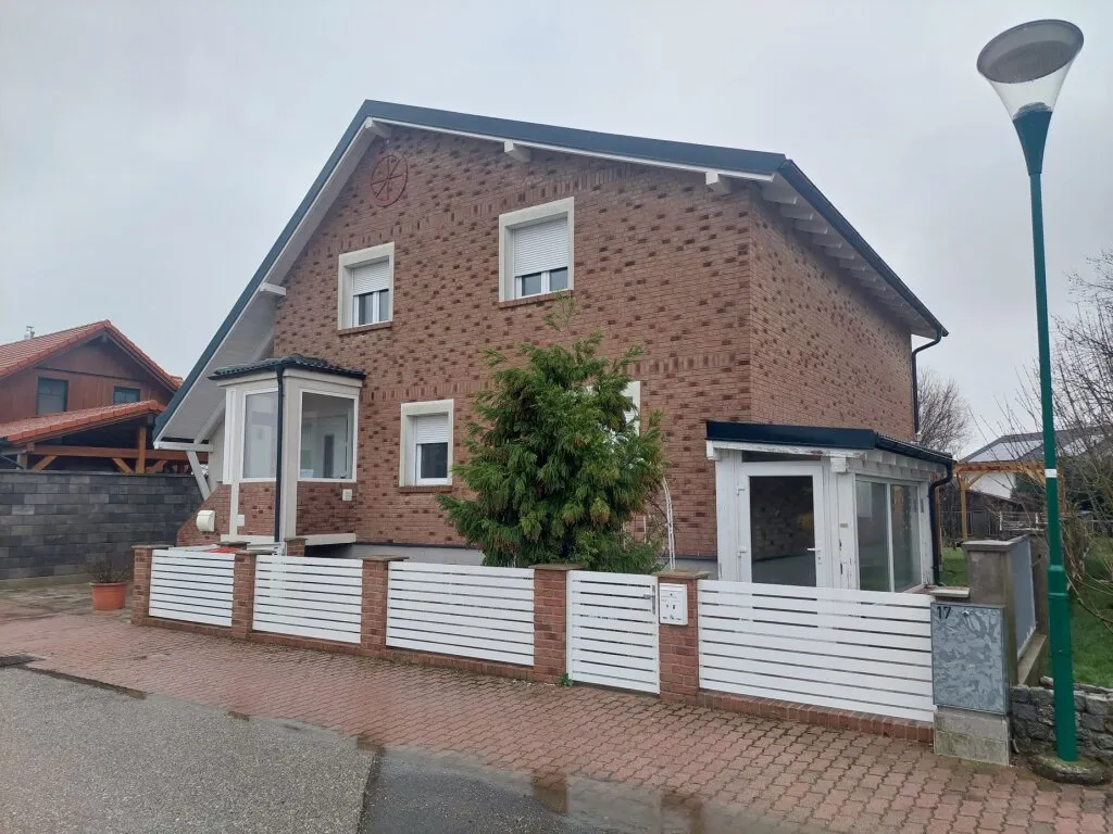 2472 Prellenkirchen - Einfamilienhaus - mit separater Einliegerwohnung - Ansicht 2