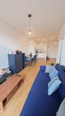 ALL-IN-MIETE: Strom, Wärme, Warmwasser + Internet inklusive | voll möblierte 2-Zimmer-Wohnung im Q Tower, 9. OG, Süd-Balkon (1030) – Bild 3