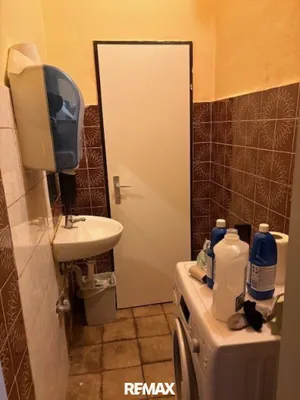 Gewerbeimmobilie mieten in Wien – 120 m², € 1.300 – Bild 8 von 9