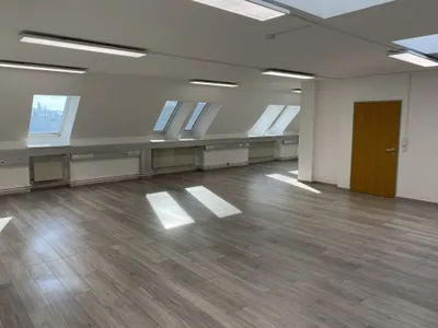 Gewerbeimmobilie mieten in Linz – 230 m², € 3.682 – Bild 4 von 17