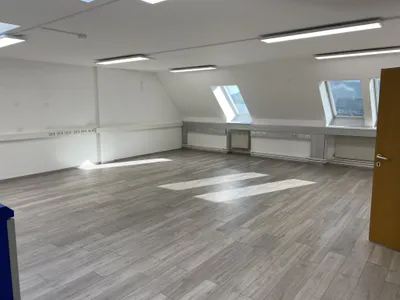 Gewerbeimmobilie mieten in Linz – 230 m², € 3.682 – Bild 3 von 17