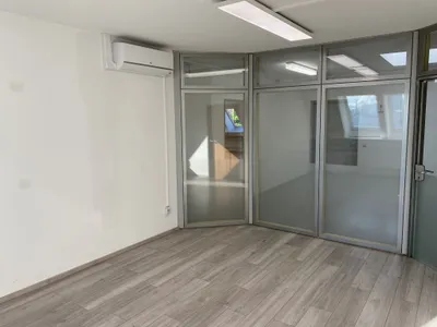 Gewerbeimmobilie mieten in Linz – 230 m², € 3.682 – Bild 9 von 17