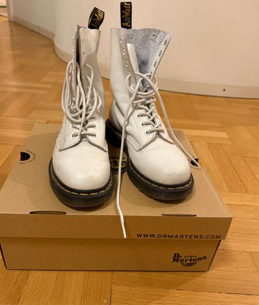 Dr Martens Gr 39 110 1010 Wien willhaben