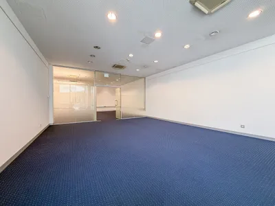 3-Zimmer-Gewerbeimmobilie mieten in Bruck-Mürzzuschlag – 283 m², € 3.060 – Bild 9 von 10