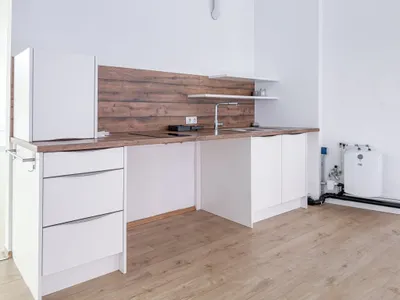 3-Zimmer-Gewerbeimmobilie mieten in Bruck-Mürzzuschlag – 283 m², € 3.060 – Bild 4 von 10
