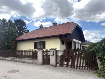 4-Zimmer-Haus kaufen in Baden – 131 m², € 498.000 – Bild 1 von 19