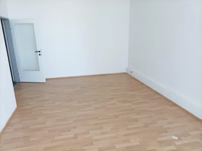 Gewerbeimmobilie mieten in Gmunden – 25 m², € 11 – Bild 2 von 8