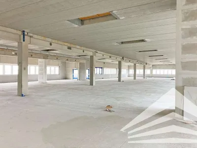 Gewerbeimmobilie mieten in Linz Land – 1 595 m², € 18.344 – Bild 6 von 9