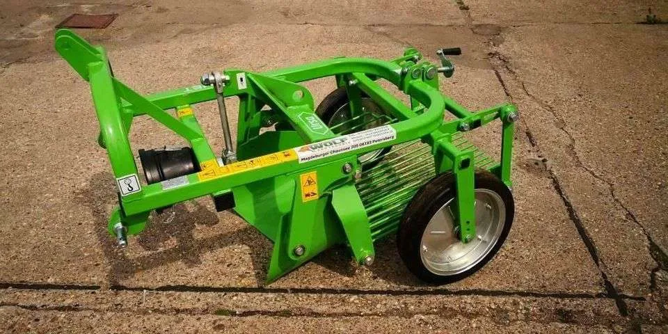 Kartoffelroder MINI | Schwingsiebroder | Kartoffelpflug | Roder Kartoffelroder MINI | Schwingsiebroder | Kartoffelpflug | Roder