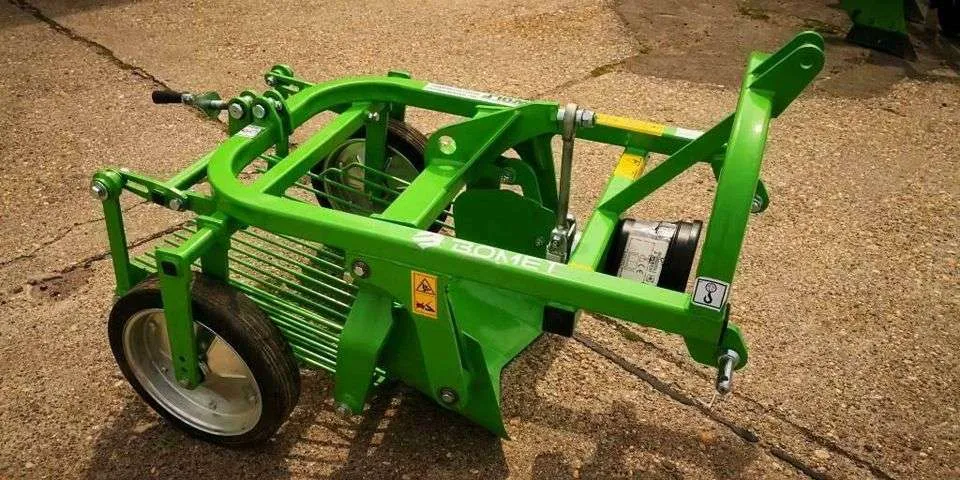 Kartoffelroder für Einachser | Effiziente Erntetechnik Kartoffelroder für Einachser | Effiziente Erntetechnik