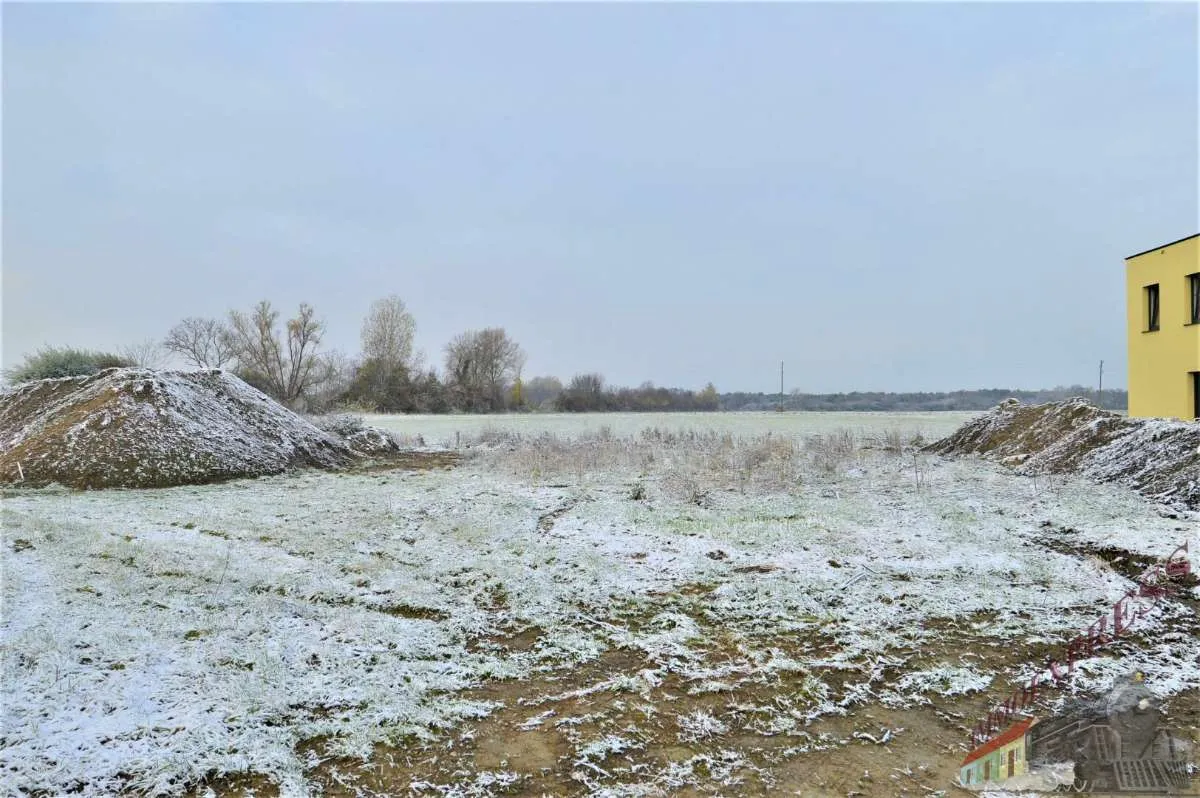 Baugrundstück in Siegersdorf mit 684 m² - kein Bauzwang - Ruhelage - Ansicht 2