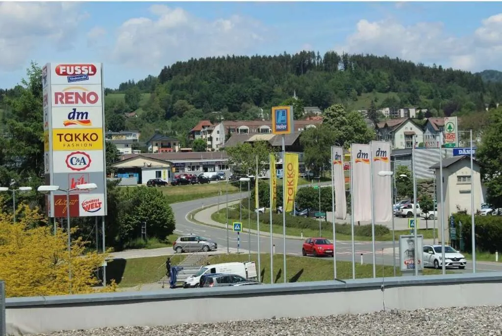 BÜROFLÄCHE (im Rohbauzustand) IM FMZ FELDKIRCHEN ZU MIETEN - Ansicht 2