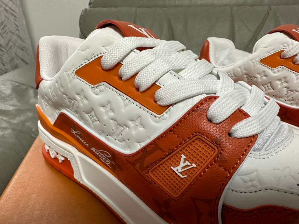Louis Vuitton Aftergame Sneaker 39/40, € 500,- (1090 Wien) - willhaben
