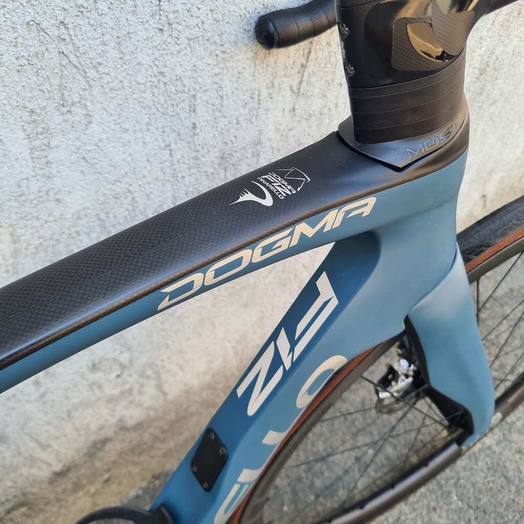 pinarello f12 sram axs