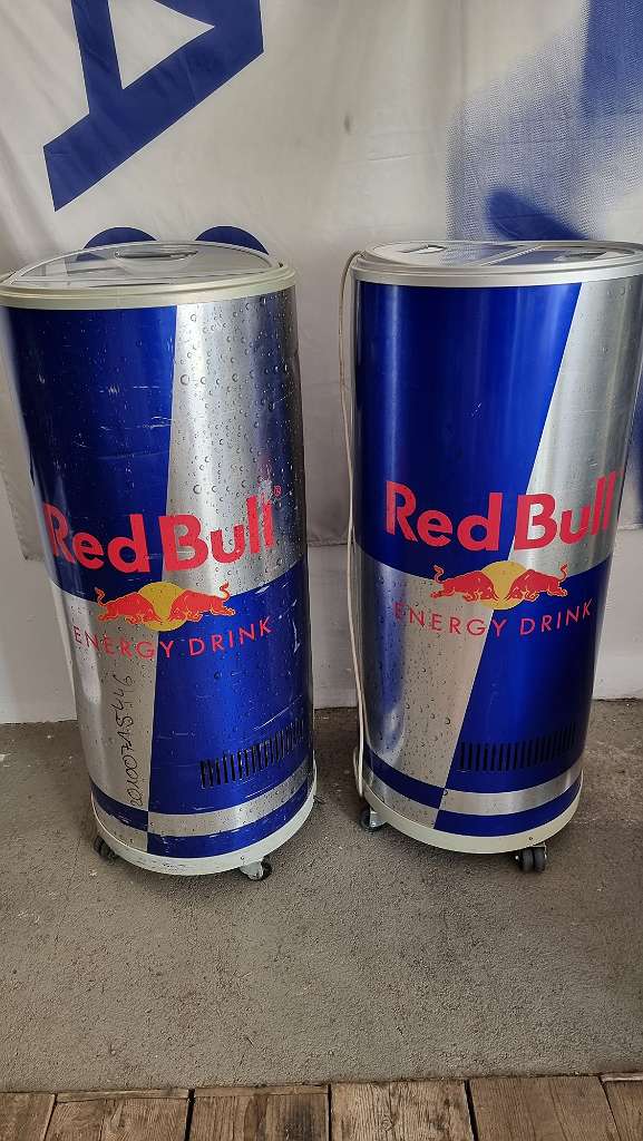 2x Red Bull Kühlschrank Dose DEFEKT !, € 65,- (3003 Gablitz