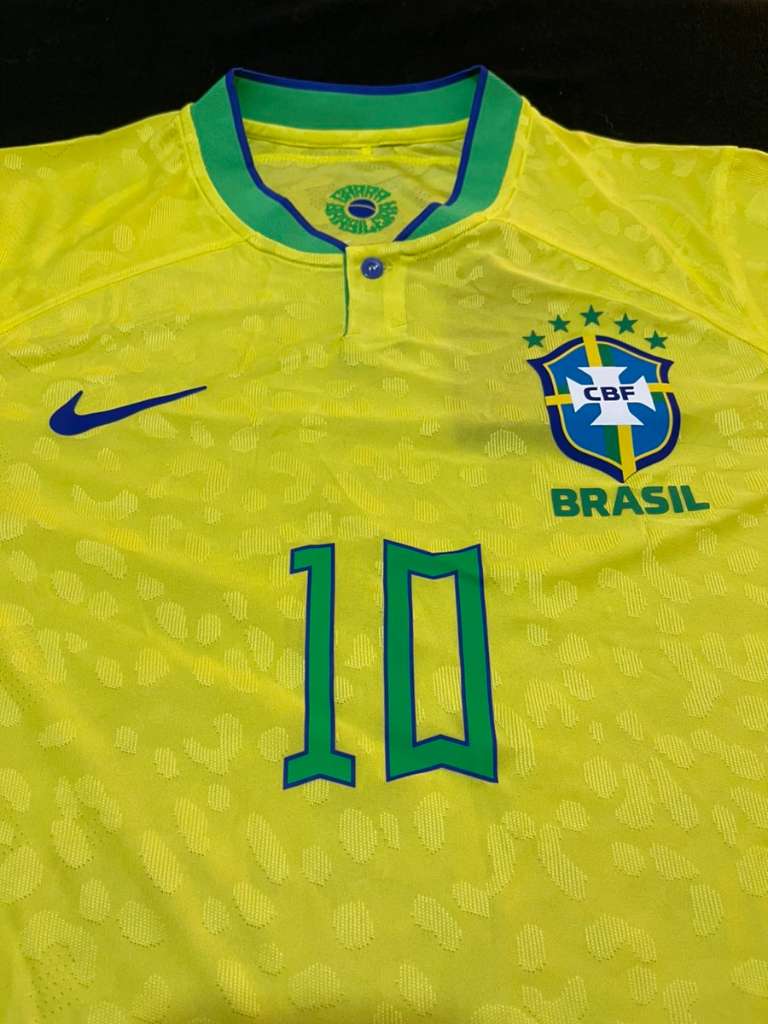 Nike Brasilien Trikot Home WM 2022 #10 Neymar Jr., € 50,- (2320 Schwechat)  - willhaben