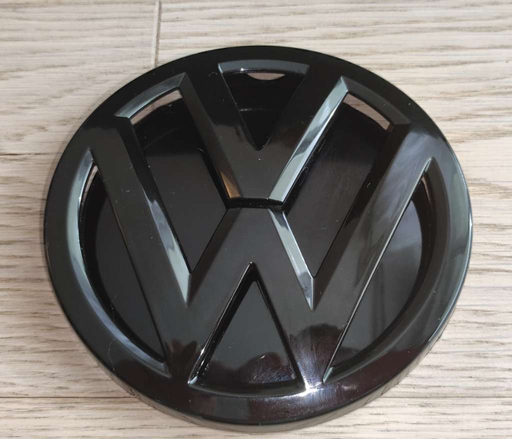 VW Golf 7 schwarzes Zeichen hinten, € 10,- (1140 Wien) - willhaben