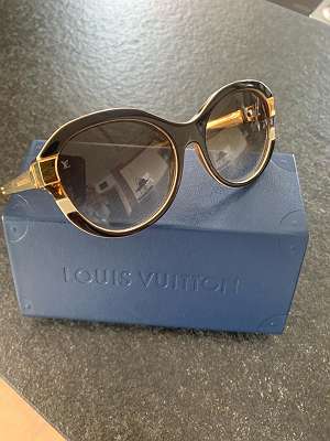 Louis Vuitton Waimea L Sonnenbrille #LouisVuitton, € 389,- (4040 Linz) -  willhaben