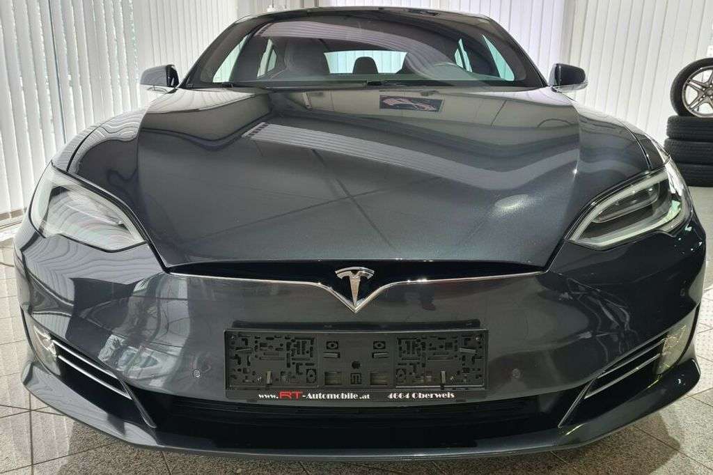 Tesla Model S 85P - mit neuem akku + Gratis laden an SPC Limousine, 2014,  270.000 km, € 28.250,- - willhaben