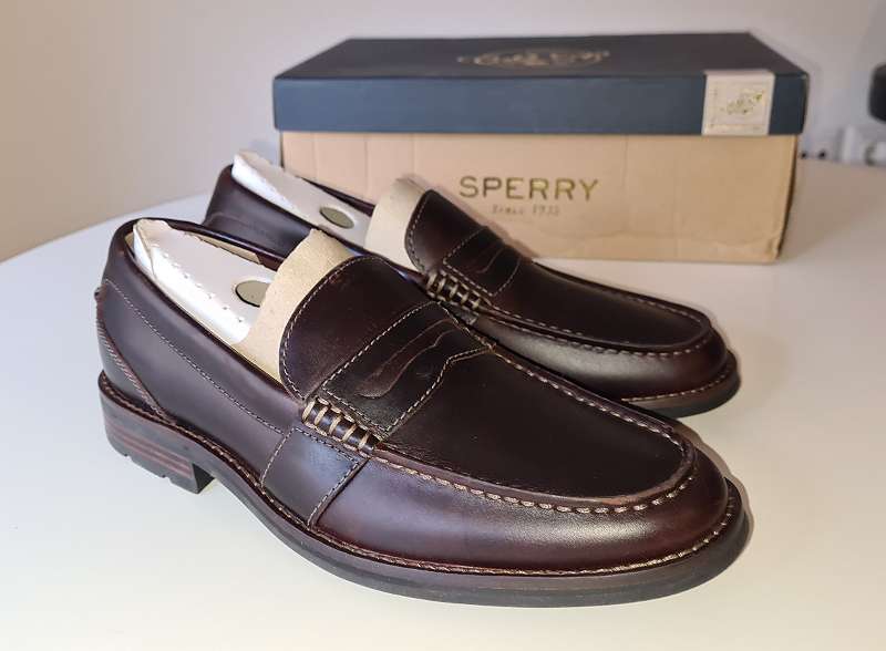 Sperry essex on sale