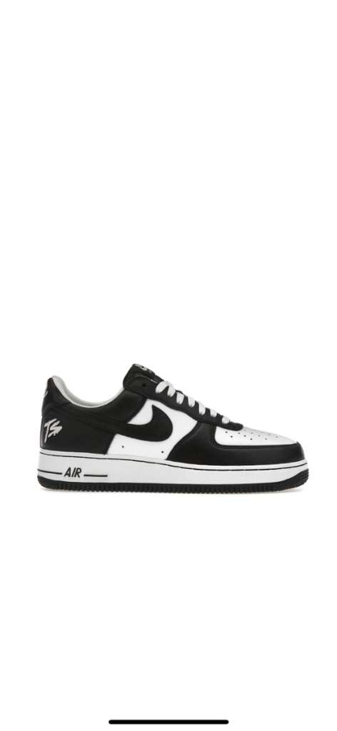 Air force 1 low QS Terror squad blackout, € 160,- (1140 Wien