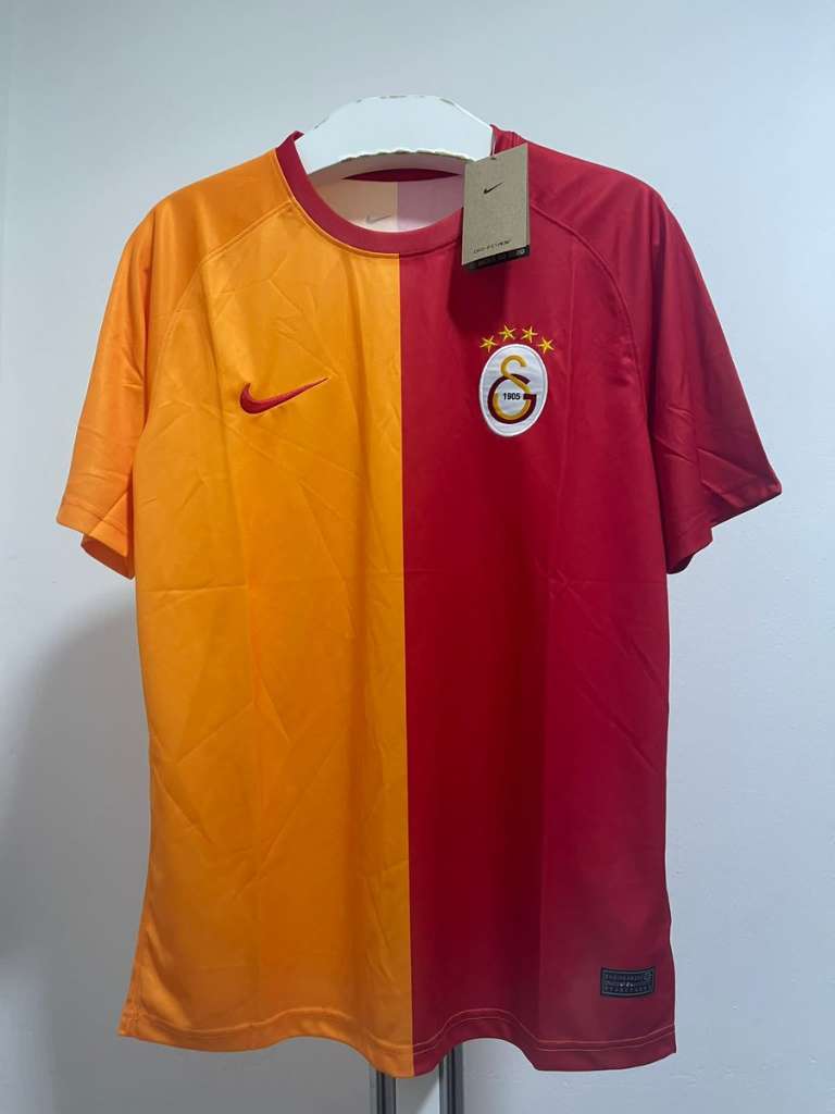 (verkauft) Galatasaray Trikot