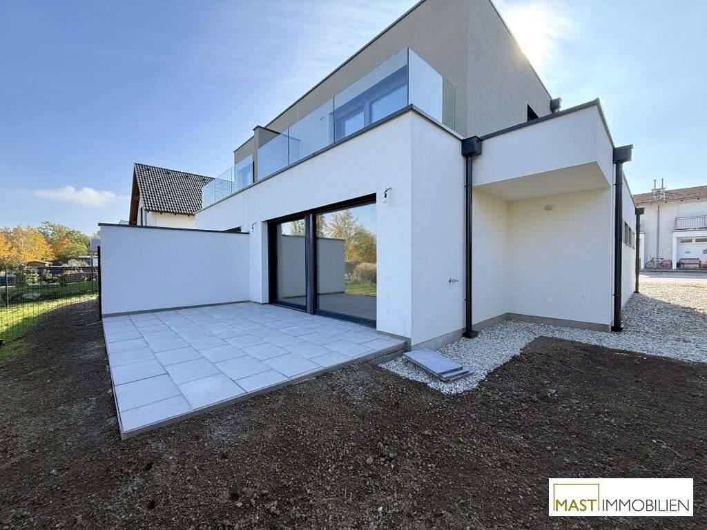 Moderne Doppelhäuser mit Blick auf das Wasser - Ansicht 2