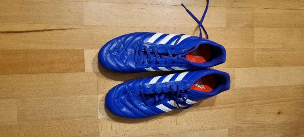 Adidas plastikstollen cheap