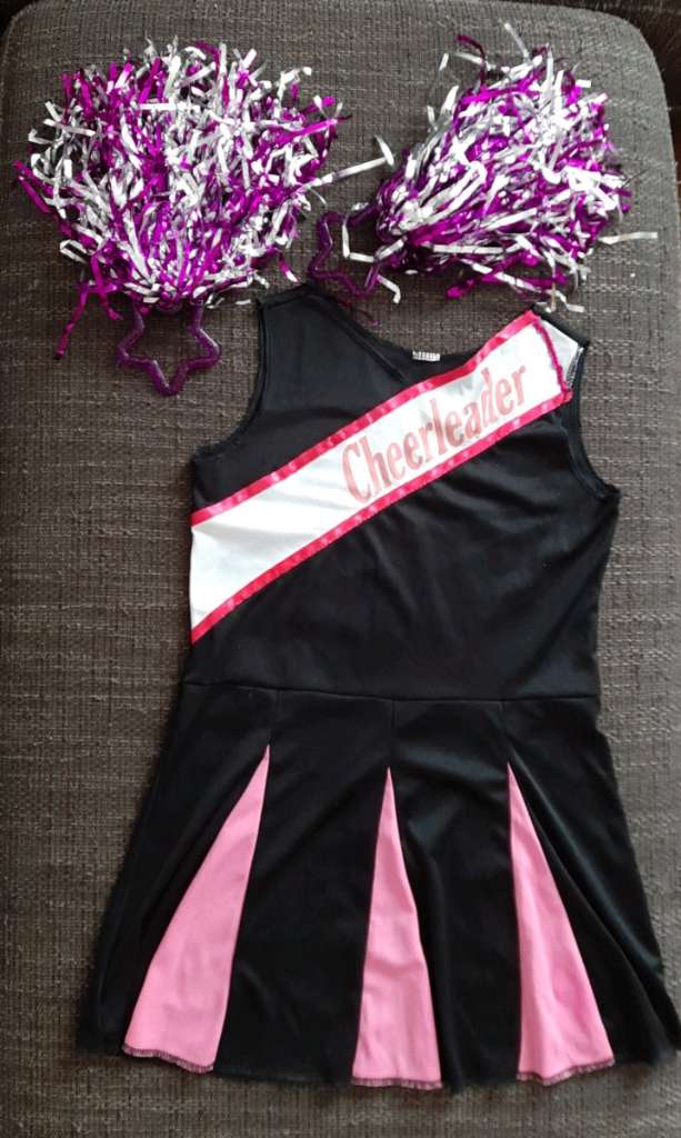 Cheerleader on sale uniform gebraucht