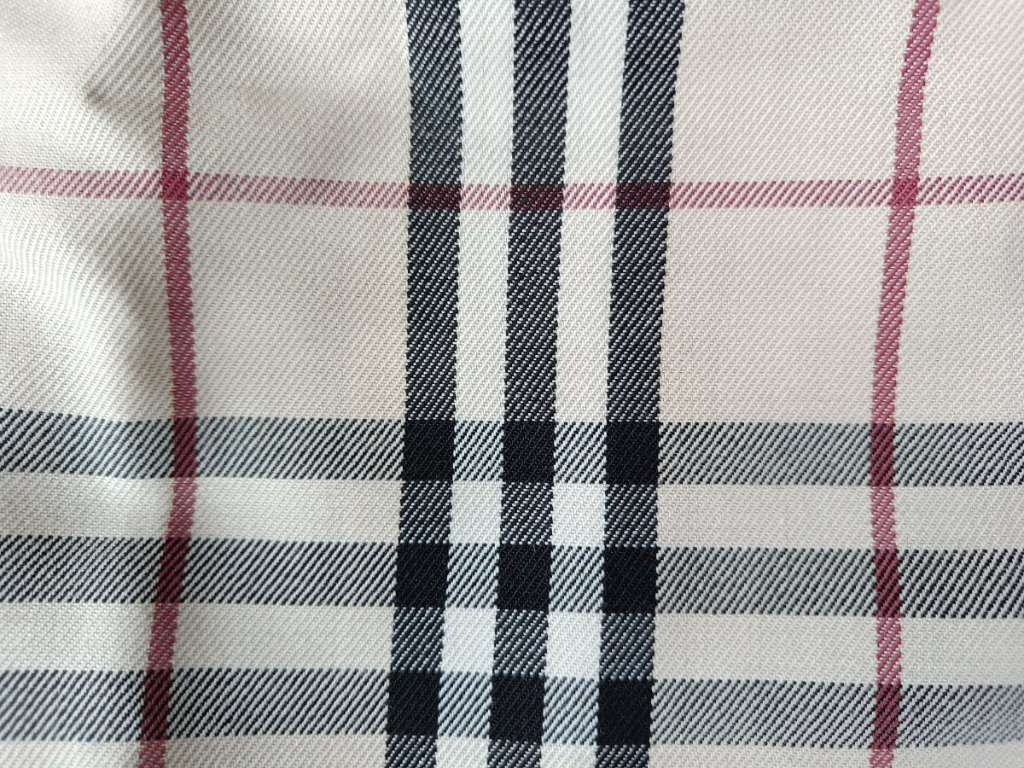 Burberry hotsell original etikett