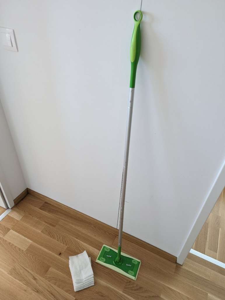 Swiffer Set, € 10,- (3386 Hafnerbach) - willhaben