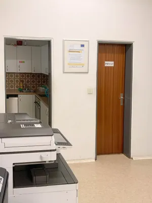 12-Zimmer-Gewerbeimmobilie kaufen in Wien – 277,87 m², € 889.000 – Bild 13 von 16