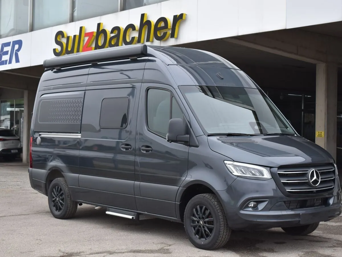 Hymer Camper Van Grand Canyon S 6...