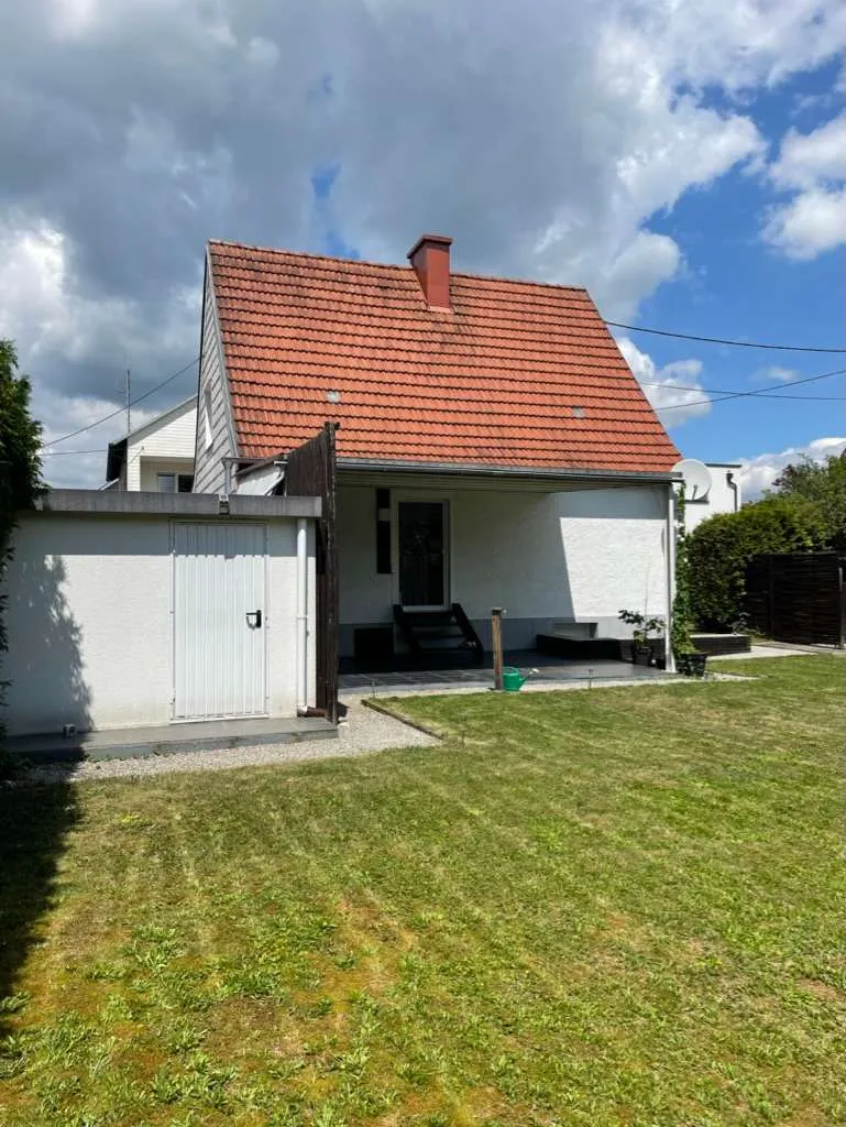 Charmantes Einfamilienhaus / Baugrund in bester zentraler Lage in Enns - Ansicht 3