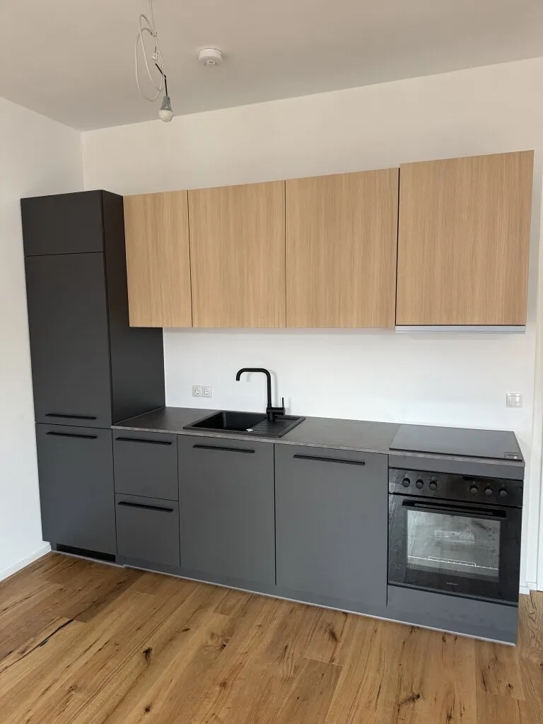 Moderne 2-Zimmer-Wohnung mit Balkon, Stadt- und Grünblick in zentraler Lage in Graz, vollsaniert! - Ansicht 2