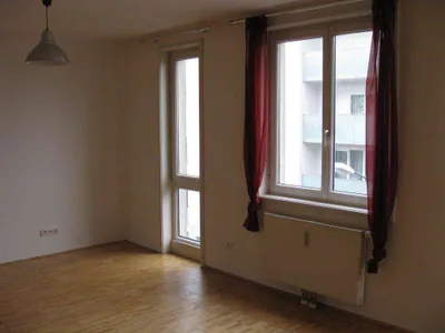 Nette, helle 2 Zimmer Wohnung, in ruhiger Sackgasse, 150m zur U3 Kendlerstraße! – Bild 2