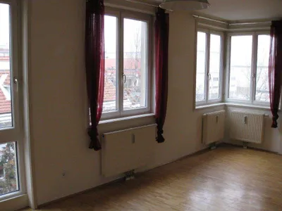 Nette, helle 2 Zimmer Wohnung, in ruhiger Sackgasse, 150m zur U3 Kendlerstraße!