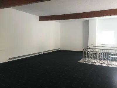 8-Zimmer-Gewerbeimmobilie mieten in Rohrbach – 290 m², € 5 – Bild 21 von 36