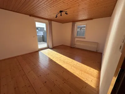 4-Zimmer-Wohnung mieten in Salzburg-Umgebung – 118 m², € 1.550 – Bild 2 von 13