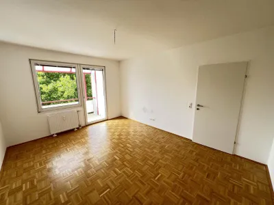3-Zimmer-Wohnung mieten in Steyr – 75 m², € 820 – Bild 2 von 9