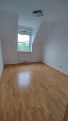 3-Zimmer-Wohnung mieten in Eisenstadt - Umgebung – 94 m², € 980 – Bild 3 von 10